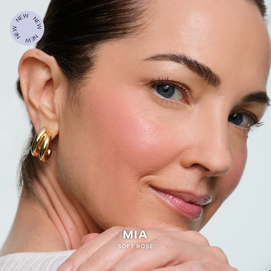 SUPERSUEDE™ BAKED POWDER BLUSH