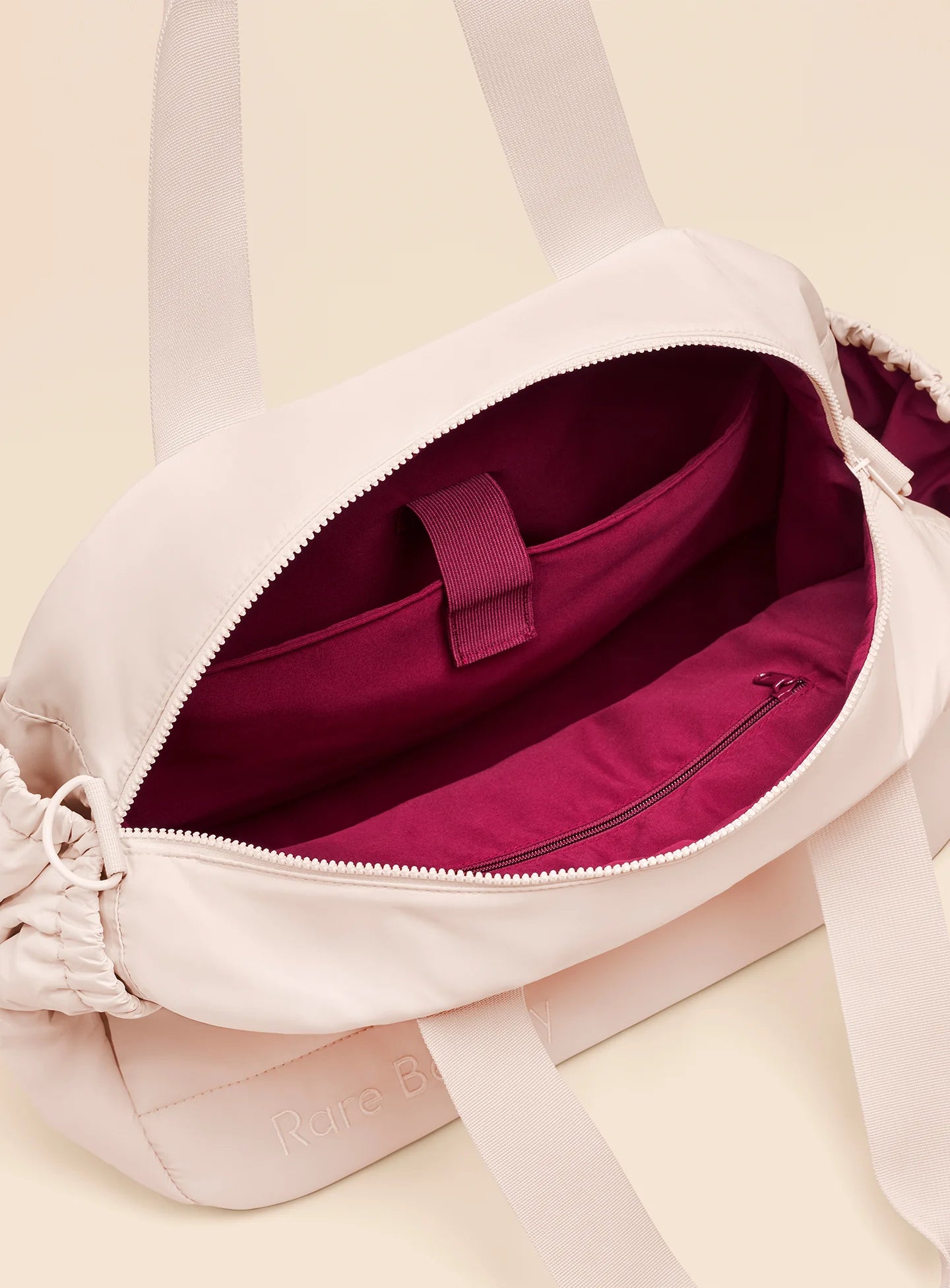 BOLSO DE MANO: PUFFY CARRYAL