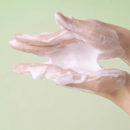 Espuma limpiadora con centella tea-trica | Skin 1004