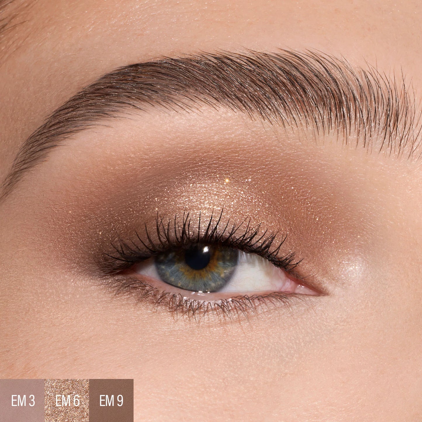 EYESHADOW PALETTE