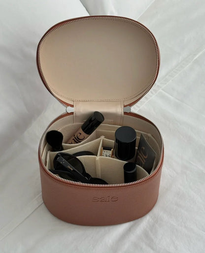 The vanity case | Saie