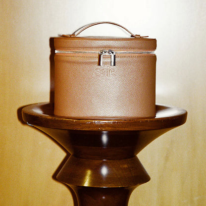 The vanity case | Saie